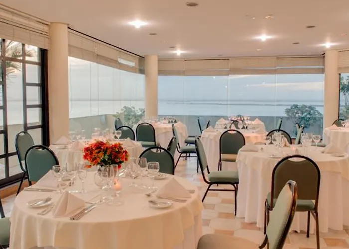 Blue Tree Towers Millenium Hotel 4*